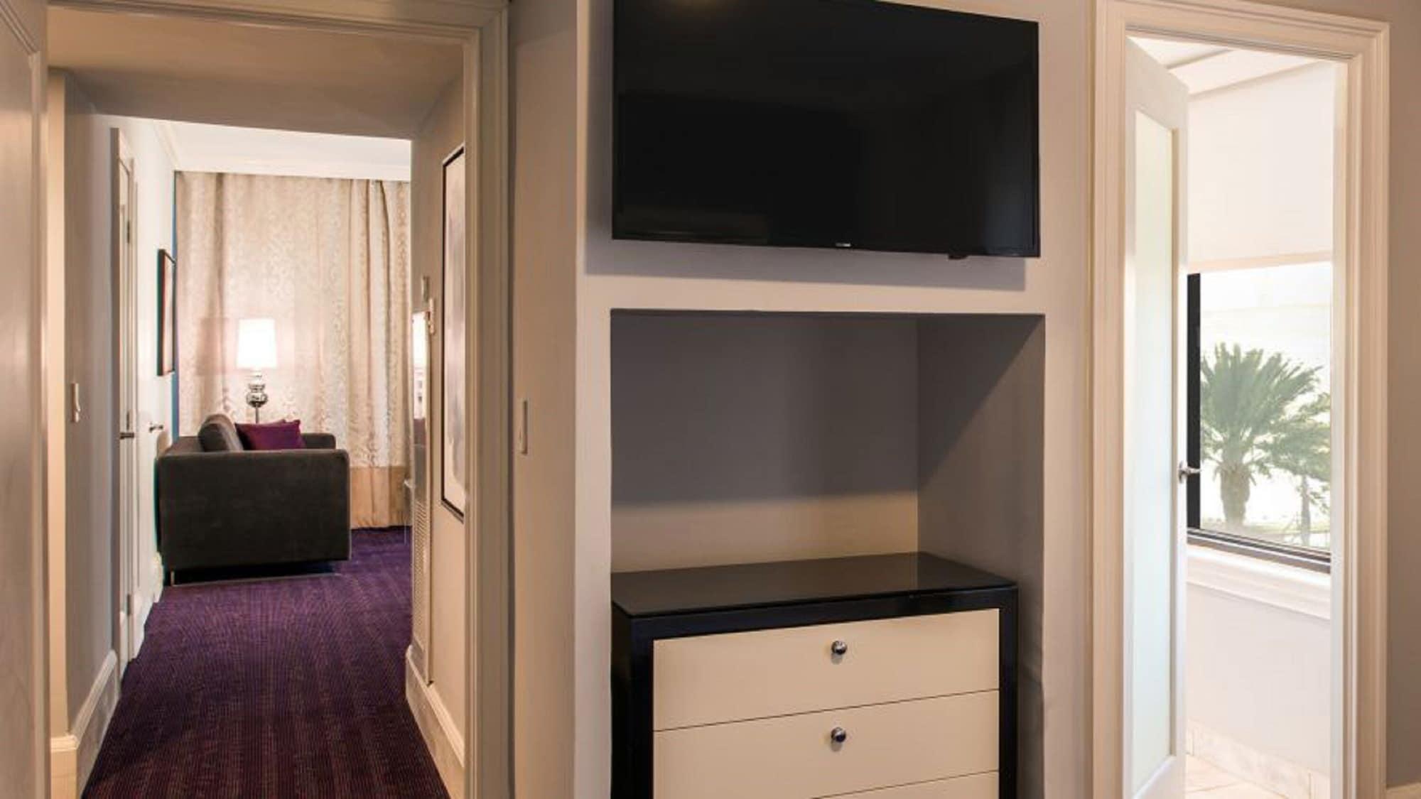Hampton Inn & Suites New Orleans Canal St. French Quarter Екстериор снимка